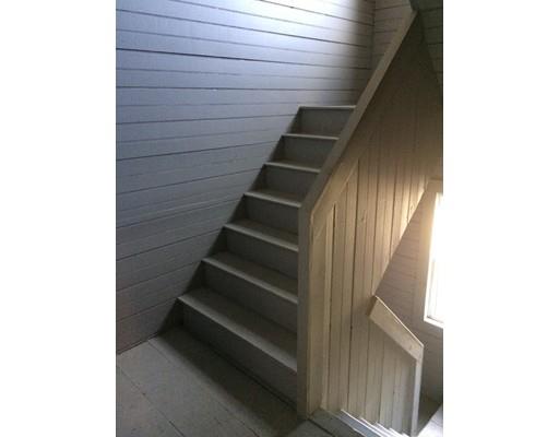 2 Richards St, Worcester, MA 01603 photo 7