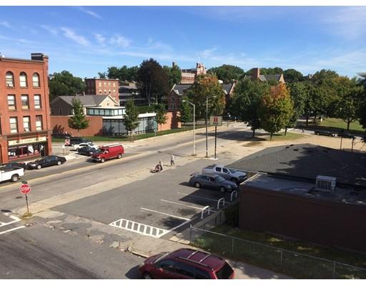 2 Richards St, Worcester, MA 01603 photo 8