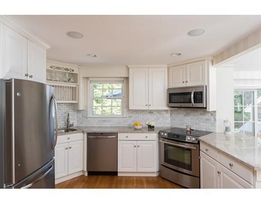 33 Brewster Rd, Hingham, MA 02043 photo 2