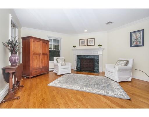 71 Aletha Rd, Needham, MA 02492 photo 4