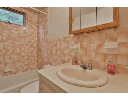 7 Dow Rd, Windham, NH 03087 photo 13