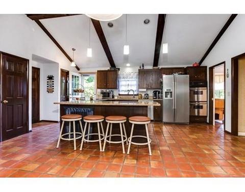 79 Barry Rd, Worcester, MA 01609 photo 4