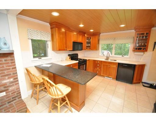 16 Beech St, South Hamilton, MA 01982 photo 3