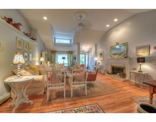 148 Robbins St, Osterville, MA 02655 photo 5