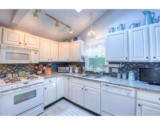 148 Robbins St, Osterville, MA 02655 photo 10