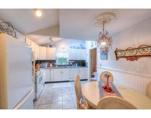 148 Robbins St, Osterville, MA 02655 photo 9