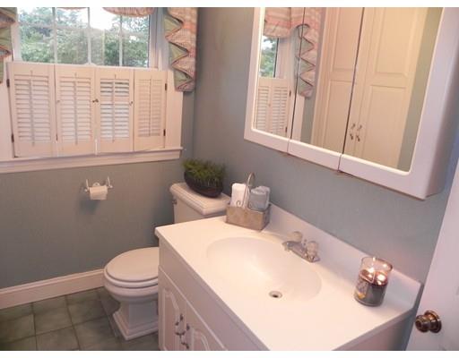 3 Beacon St, Danvers, MA 01923 photo 23