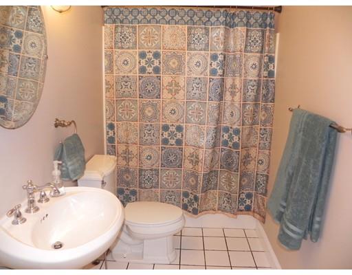 3 Beacon St, Danvers, MA 01923 photo 13