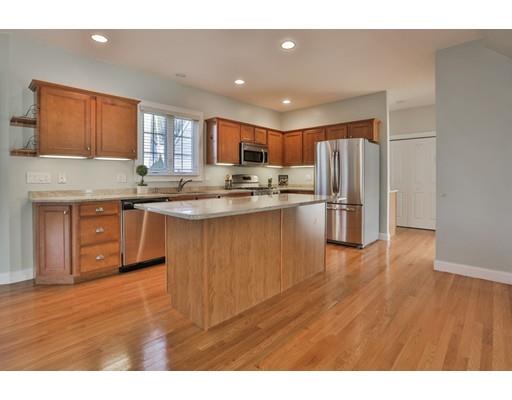 1 Grace Ct, Wakefield, MA 01880 photo 6