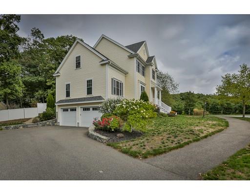 1 Grace Ct, Wakefield, MA 01880 photo 2
