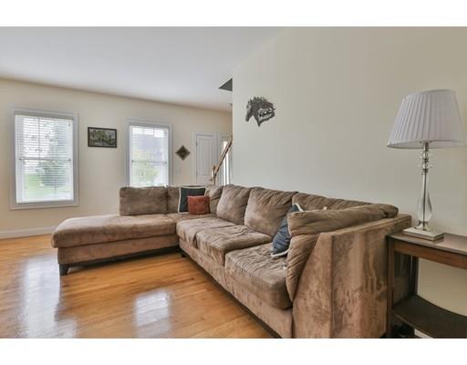 1 Grace Ct, Wakefield, MA 01880 photo 15