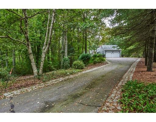 15 Ledgewood Dr, Dover, MA 02030 photo 24