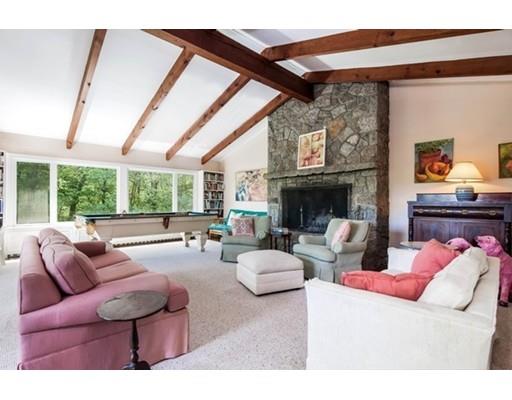 32 Dorset Dr, Gloucester, MA 01930 photo 3