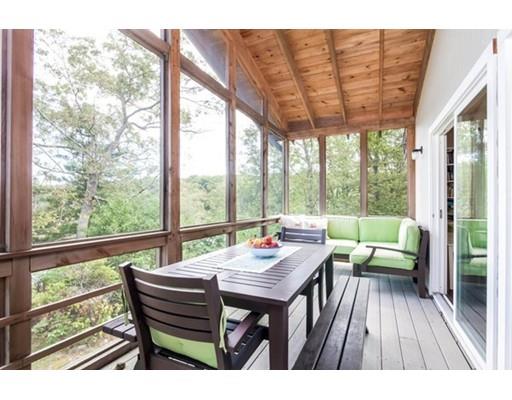 32 Dorset Dr, Gloucester, MA 01930 photo 9