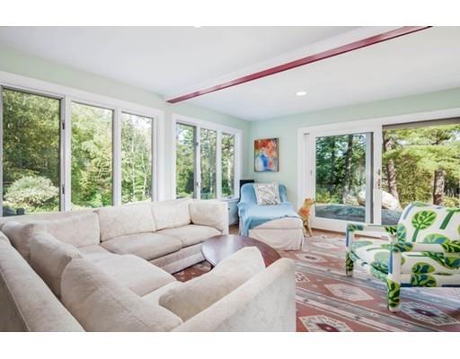 32 Dorset Dr, Gloucester, MA 01930 photo 8