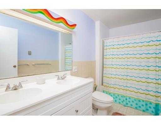 32 Dorset Dr, Gloucester, MA 01930 photo 16