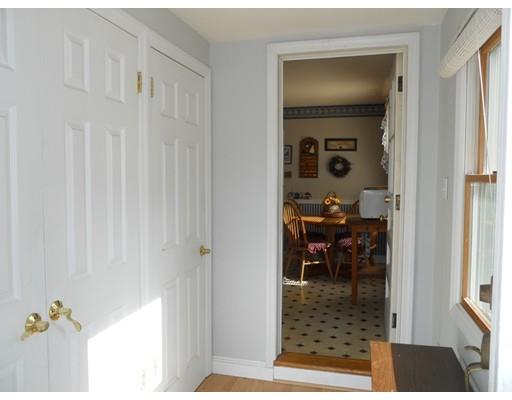 10 Morison Ter, Springfield, MA 01104 photo 15