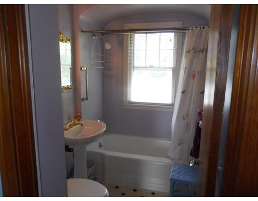 10 Morison Ter, Springfield, MA 01104 photo 7
