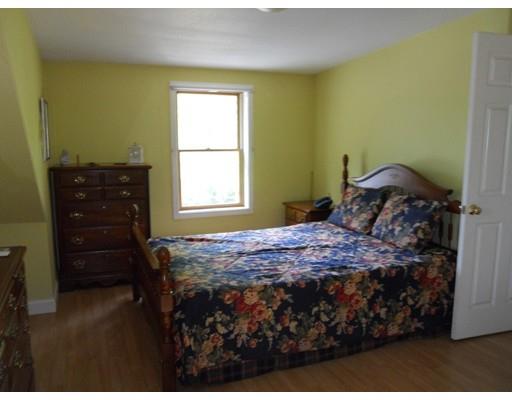 10 Morison Ter, Springfield, MA 01104 photo 11