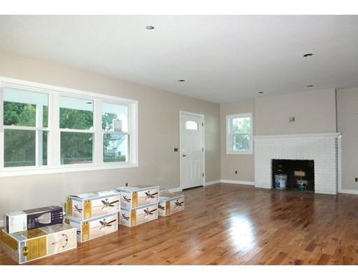 19 Eleanor Rd, Springfield, MA 01108 photo 8