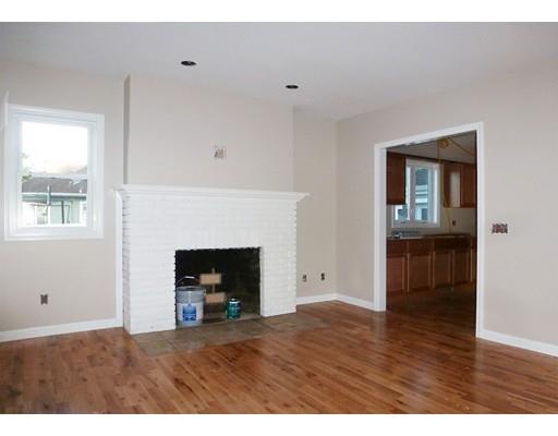 19 Eleanor Rd, Springfield, MA 01108 photo 9