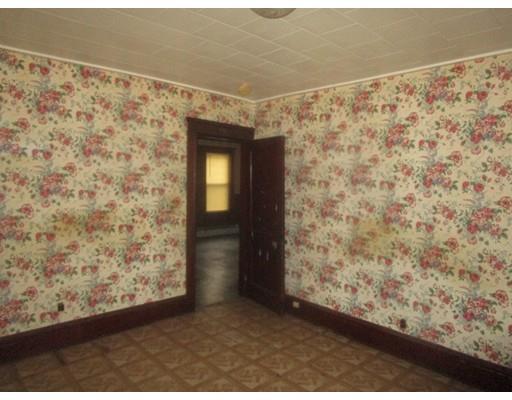 84 Saint Leon Ave, Woonsocket, RI 02895 photo 11