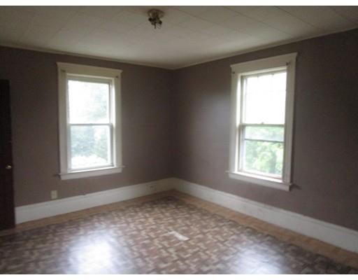 84 Saint Leon Ave, Woonsocket, RI 02895 photo 20