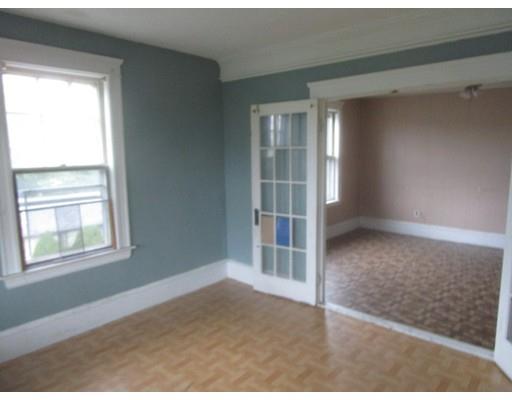 84 Saint Leon Ave, Woonsocket, RI 02895 photo 17