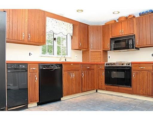 2 Stanford Dr, Hingham, MA 02043 photo 7