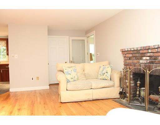 2 Stanford Dr, Hingham, MA 02043 photo 9