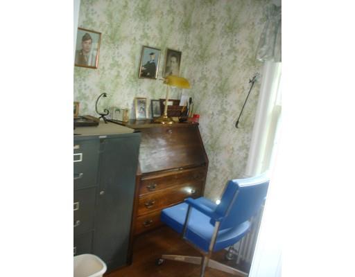 236 Beverly, Worcester, MA 01605 photo 18