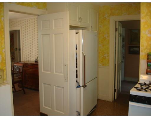 236 Beverly, Worcester, MA 01605 photo 11