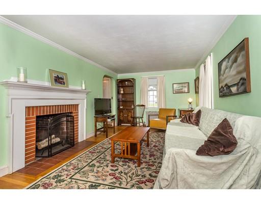 1 Cedar Dr, Canton, MA 02021 photo 2