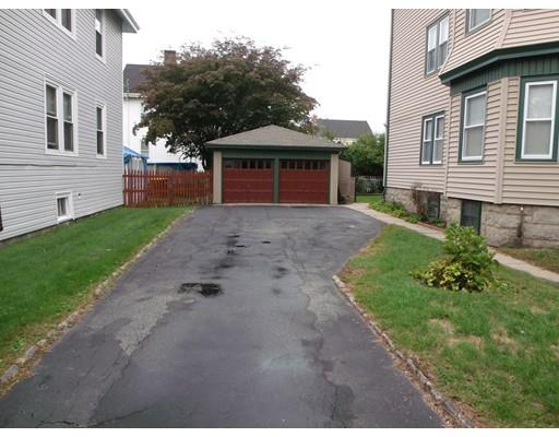910 Robeson St, Fall River, MA 02720 photo 4
