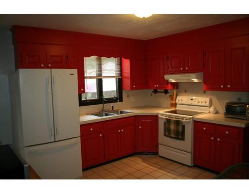 35 Chatham Ln, Mashpee, MA 02649 photo 8