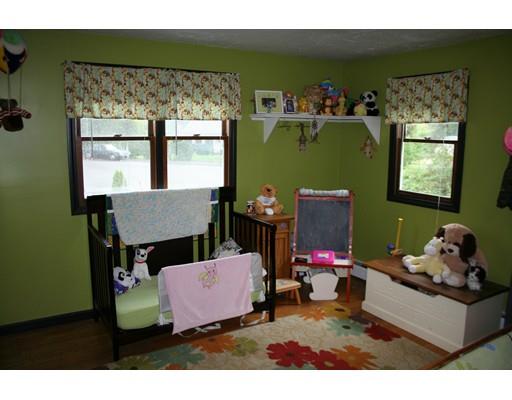 35 Chatham Ln, Mashpee, MA 02649 photo 7