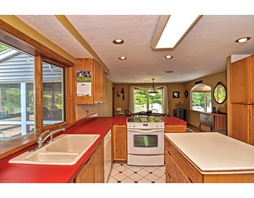 24 Fowler St, Upton, MA 01568 photo 10