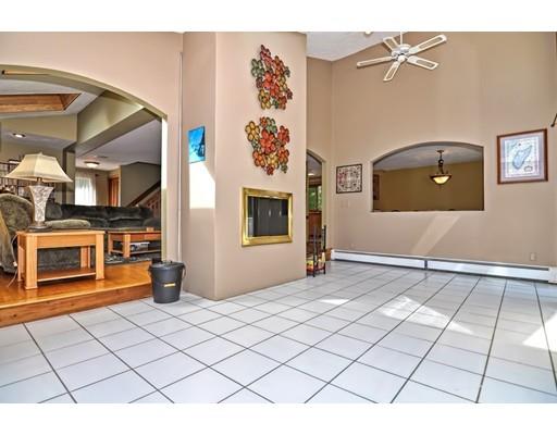 24 Fowler St, Upton, MA 01568 photo 6