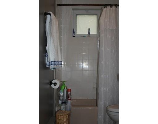 110 Berkeley Ave, Lowell, MA 01852 photo 10