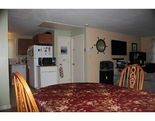 110 Berkeley Ave, Lowell, MA 01852 photo 3