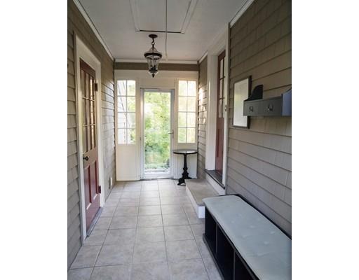 8 Puritan Rd, Reading, MA 01867 photo 2