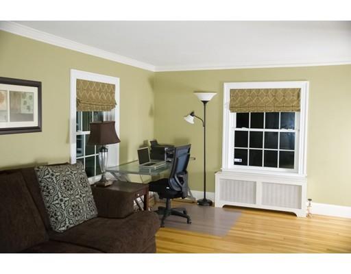 8 Puritan Rd, Reading, MA 01867 photo 5