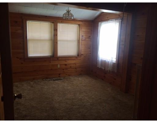 35 Black Point Rd, Webster, MA 01570 photo 8