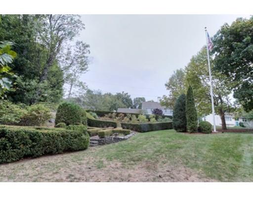16 Hilltop Cir, Worcester, MA 01609 photo 4