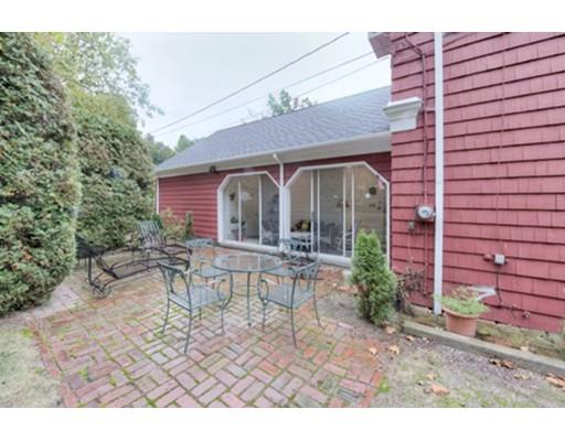 16 Hilltop Cir, Worcester, MA 01609 photo 6