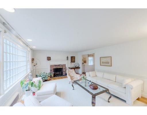 16 Hilltop Cir, Worcester, MA 01609 photo 9