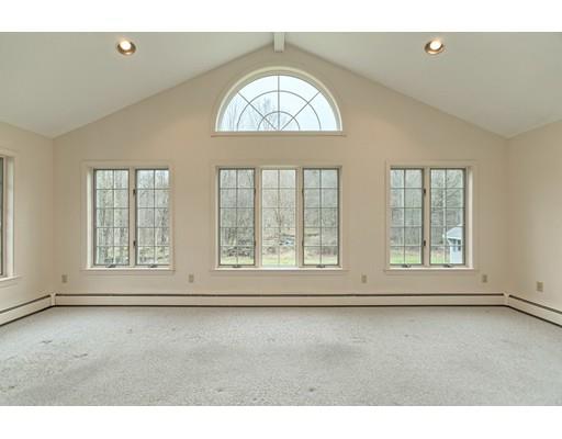 82 S Main St, Ashburnham, MA 01430 photo 9