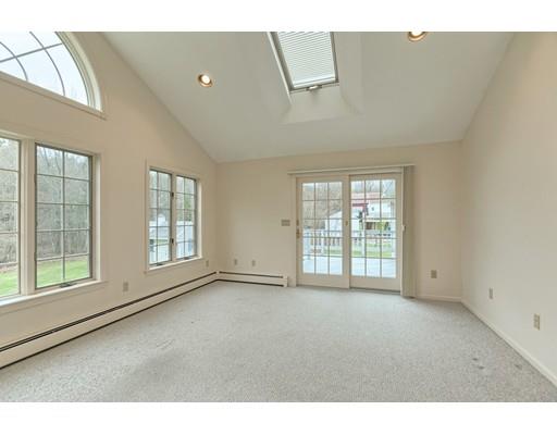 82 S Main St, Ashburnham, MA 01430 photo 8