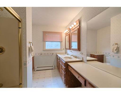 82 S Main St, Ashburnham, MA 01430 photo 16