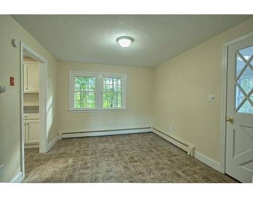 108 Main St, Townsend, MA 01469 photo 5